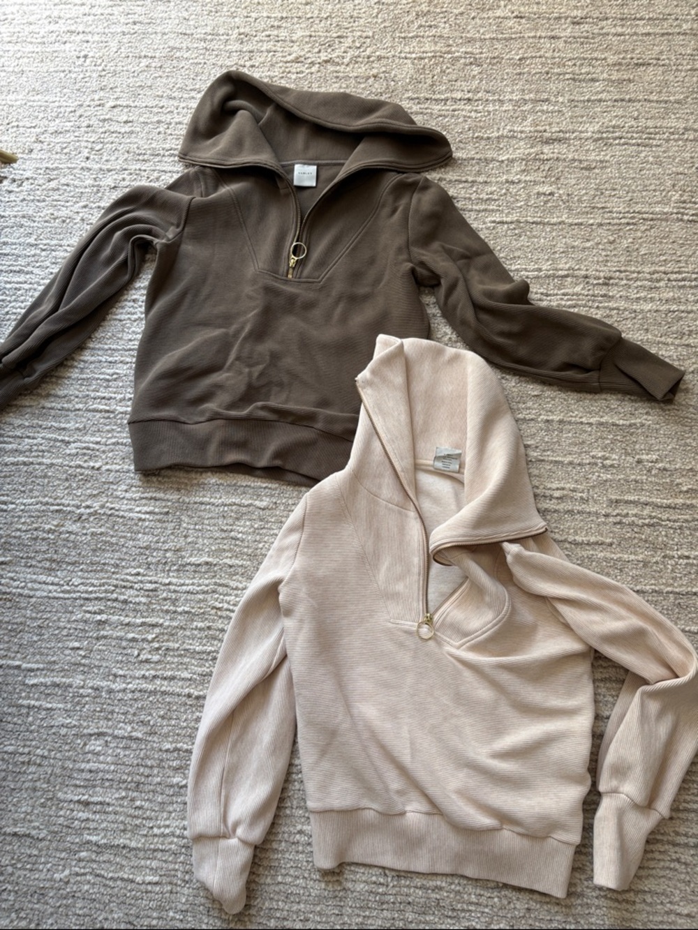 Varley vine pullover